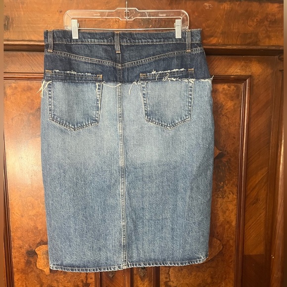 EUC FRAME- Two Tone Reconstructed Denim Skirt. Size 31 - Picture 5 of 12